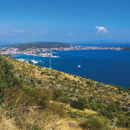 Nice In Seget Donji With Outdoor Swimming Pool Holiday home Trogir