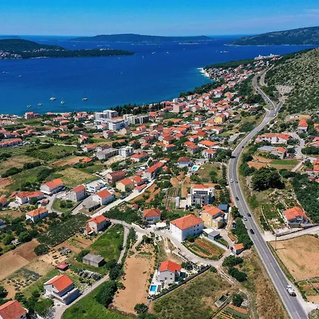 Holiday home Nice In Seget Donji With Outdoor Swimming Pool Trogir